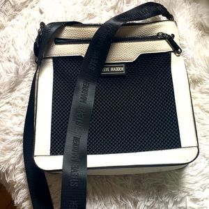 Steve Madden Black and White Leather Crossbody Purse With Mesh Pocket